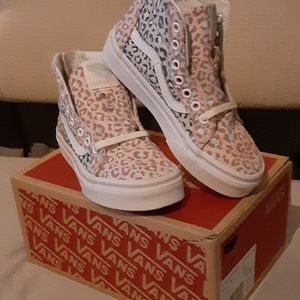 Vans Sk8-hi zip (2-tone leopard) girls size 13